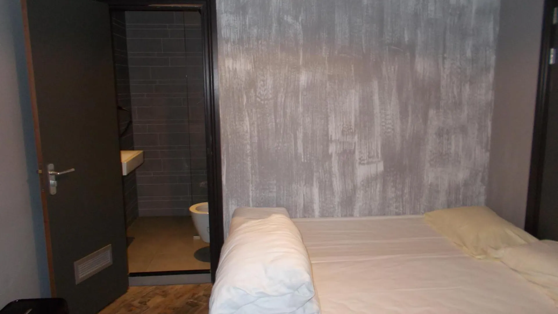 Urban City Centre Hostel Bruksela